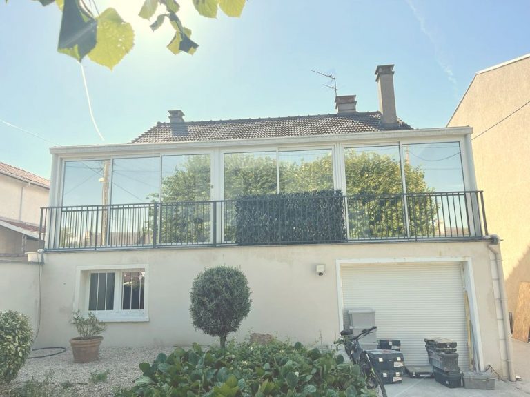 Comment isoler un toit de véranda en polycarbonate de la chaleur